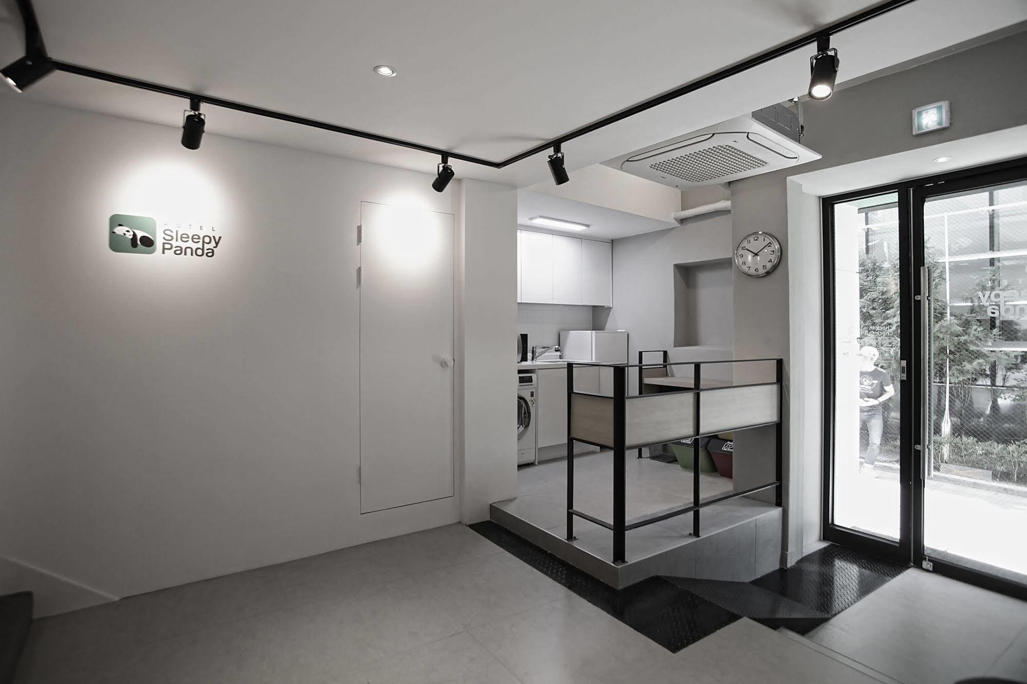 Hotel Sleepy Panda Streamwalk Seoul Jongno Exterior photo